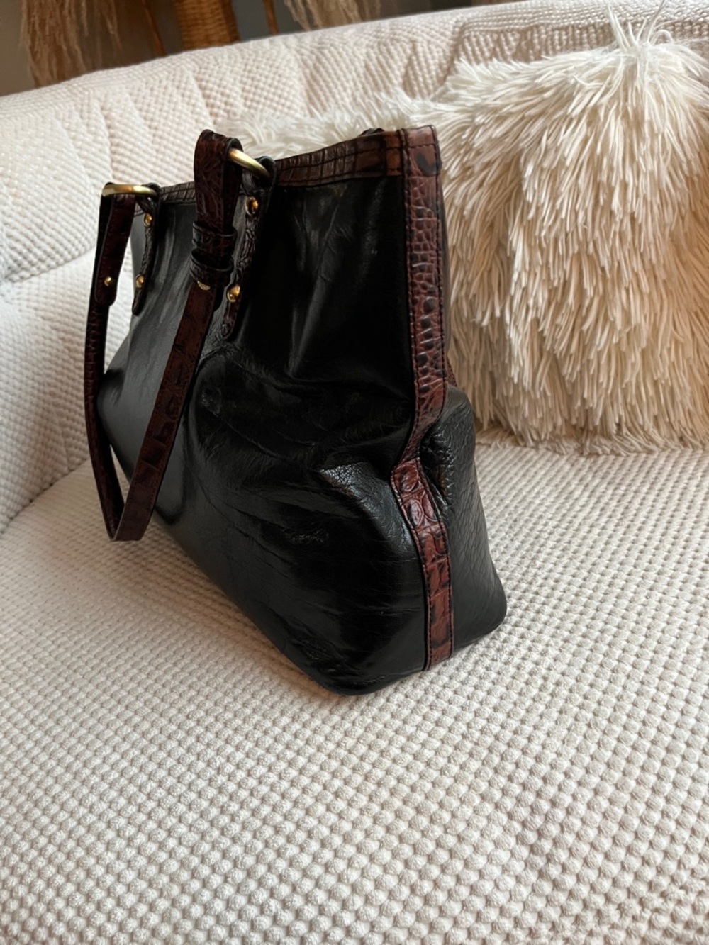 Brahmin Arno Tuscan Tote - Black Leather Tote w/ Brown Croc Trim - Picture 6 of 16
